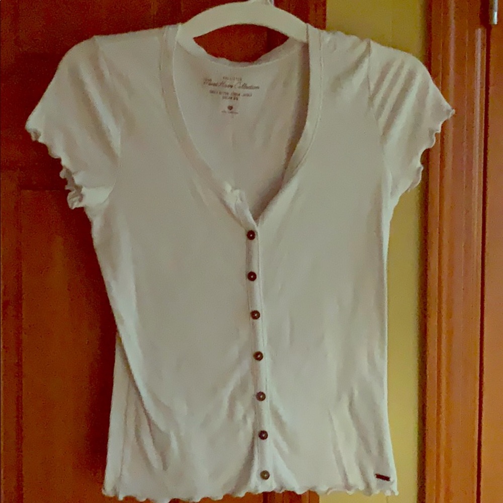 White T-Shirt from Hollister Must-Have Collection